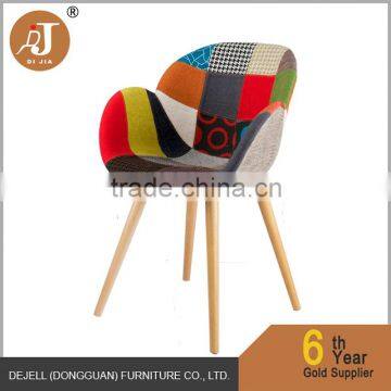 Promotional Colorful Fabric Seat Solid Wood Chair Frame in Dining Chairs