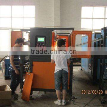 PET plastic blow molding machine