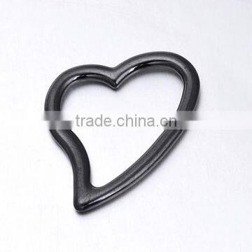 High quality black ceramic jewelry accessories fashion heart design ceramic charm