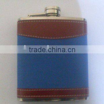 Hip flask with leather