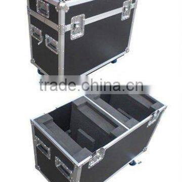 Holding Martin Mac 101 Wash LED transport flight case