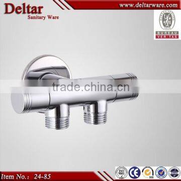 Stainless Steel 304 Angel Valve in SUS 304 Faucet Angle Valve photo-2
