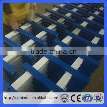 2016 china high quality small plastic fencing