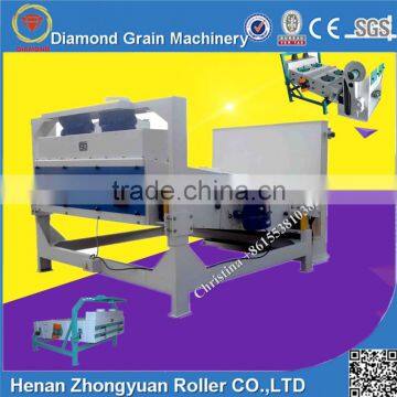 High Efficient Mobile Vibrating Cleaning Machine for Sesame Seed Sorting photo-3