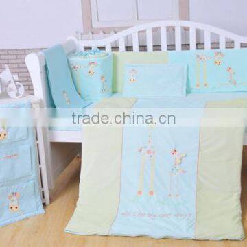 appliqued giraffe 100%cotton baby crib bedding set