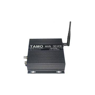 GPS guided multilingual tour commentary system for city sightseeing tour buses