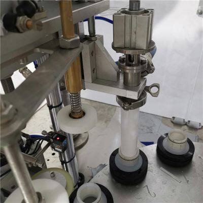 Full Automatic Tube Filling and Sealing Machine photo-3