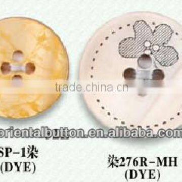 River Shell Button