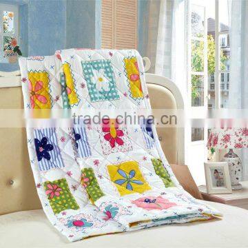 100% polyester Queen size printed yellow floral bed quilt queen chinese comforter set