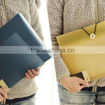 A4 Trasprent /frosted Fashion Plastic File Box With Fastener Suitable for Office photo-5