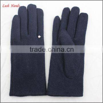 Ladies Affordable Woolen Gloves With Fake Pearl Ring photo-5