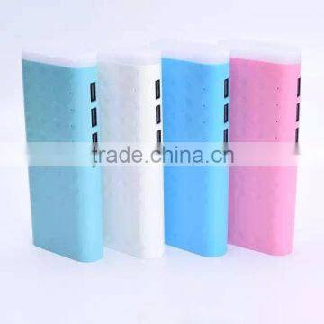 Large Capacity Factory Price 3 USB Power Bank With Powerful Lamp XH-LP photo-5