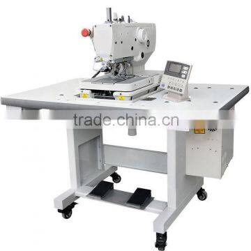 Whole Set Button Holer Industrial Sewing Machine for Garment Factory photo-4