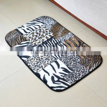 super soft floor mat with mix animal print