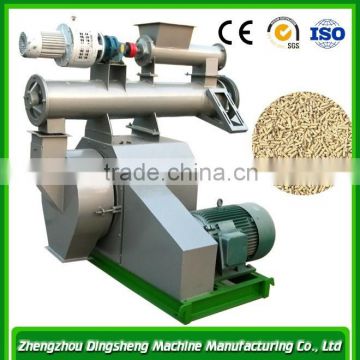 2015 professional manufacturer chick/clownfihs food pellet mill, animal feed pellet making machine