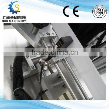 Round and Flat Bottle Labeling Machine photo-6