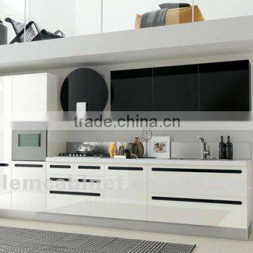 White With Black Lacquer Kitchen Cabinet