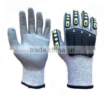 HPPE Liner Cut Resistant Smooth Finish Nitrile Coated Anti-impact Gloves