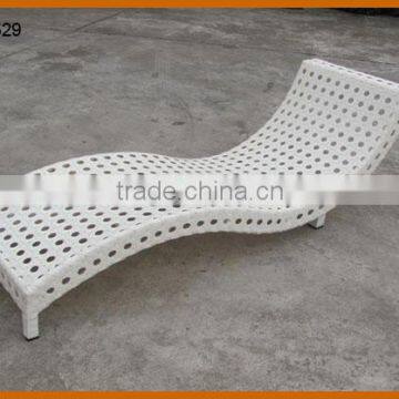 Luxury Style Chaise Lounge Modern Outdoor Rattan Lounge