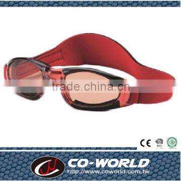 Baby suitable goggle, headband design security to protect the child's eyes, security guarantees