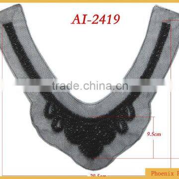 Fancy flower shape with bugles beaded applique AI-2419