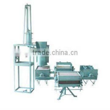 Chalk moulding machine