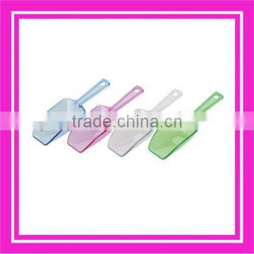 plastic animal feed scoop & plastic feed scoop & plastic measuring scoops