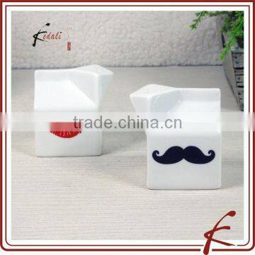 ceramic box shape salt and pepper shaker