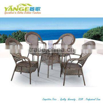 Foshan Garden Furniture Supplier Rattan Dining Chair Table