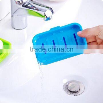 Wholesale Hanging Adhesive Plastic Soap Holder Dish photo-4