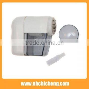 Manual Lint Remover Battery Operated photo-3