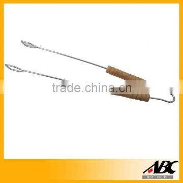 Food Safety Standard Wooden Handle BBQ Tong