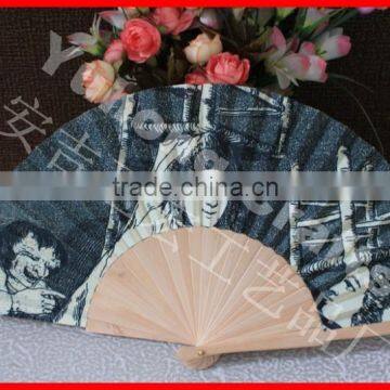 Environmental and Cheap Hand Folding Wood Fan photo-2