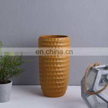 New Arrival Modern Simple Vase Customize Yellow Porcelain Cheap Large Flower Vases for Restaurant Hotel Home photo-4