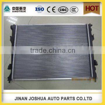 SINOTRUK HOWO bus radiator