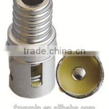 E14 to B15D lamp holder adaptor Converter; E14-B15D amp Adapter;