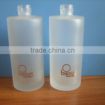 100ml stock clear frosted lotion glass bottle with pump sprayer