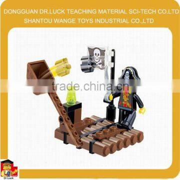 Shantou whosales Pirate building Block toy Set games kids