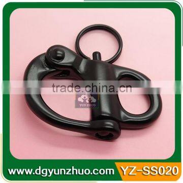 Black snap shackle for paracord bracelet, fixed snap shackle