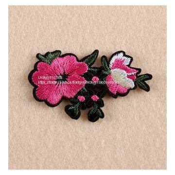 Beautiful Embroidery Flower Patches for Garment. photo-3