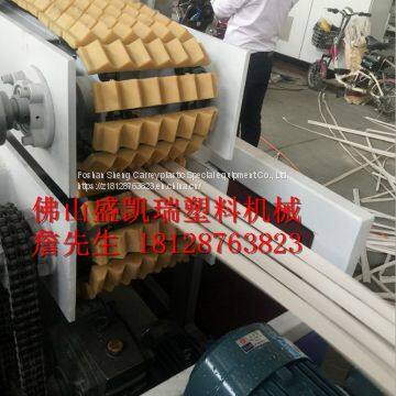 Pvc Plastic Angle Protection Line Extruder photo-3