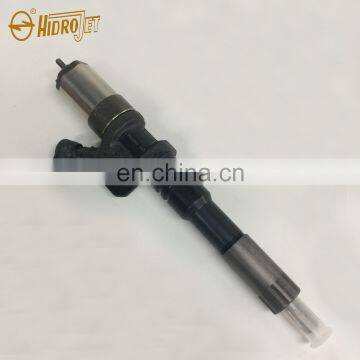 High quality injection pump parts 6D125 engine 095000-1211 fuel injector for PC400-7