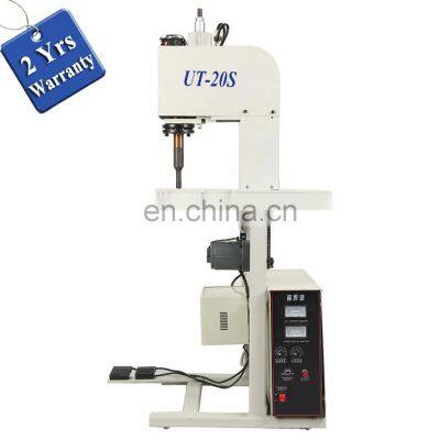 UT20S disposable medical nonwoven apron making machine, ultrasonic non-woven surgical gown sewing machine