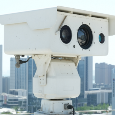 Portable Long-Range PTZ Security Camera with 30–225mm Thermal Lens and 15–775mm HD Optical Zoom