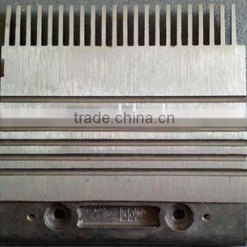 Escalator Comb Plate R3C-B 202.7*200mm, 22T, Aluminum, KM5002051H01