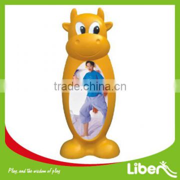 Cute Cattle Fun Distorting Mirror Glass for Children LE.HH.009