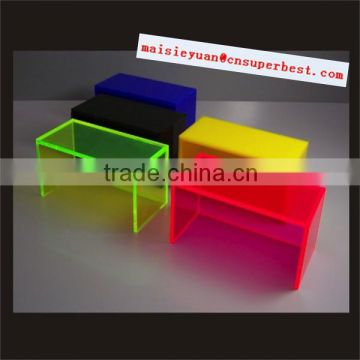 Popular colorful acrylic riser display