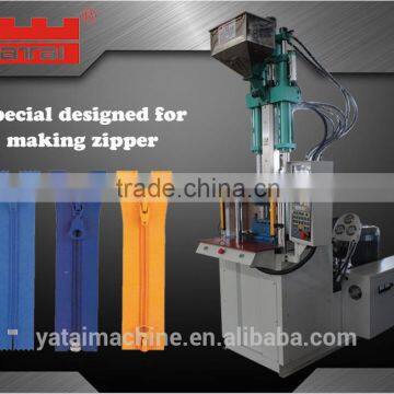 Zipper making machine