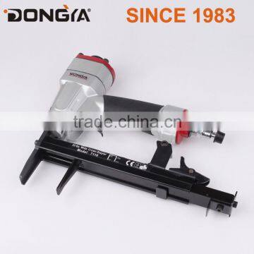 22 Ga. 7116L Long Nose Air Stapler photo-4