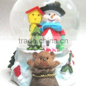 Polyresin Snowman Water Globe For Christmas Decoration